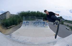 Fahrer: Sergei Berndt, Trick: Switch-Kick-Flip