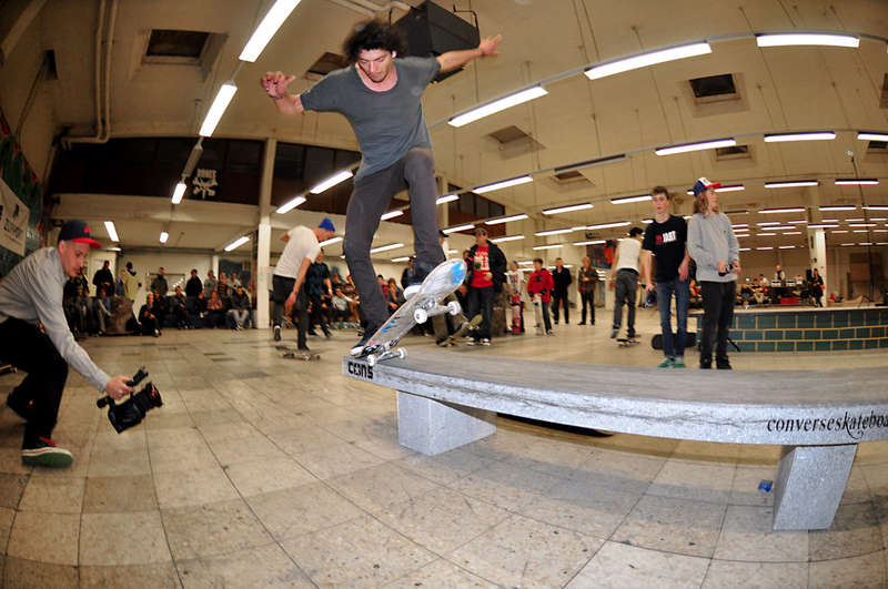 Spot Beschreibung Skatehalle Trier