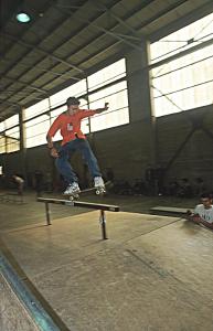 Fahrer: Timo Zincke, Trick: Backside-5-O-Grind
